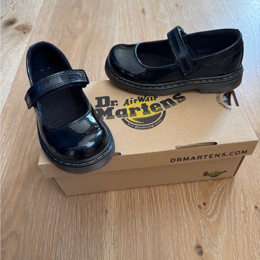 Dr. Martens Maccy Mary Jane